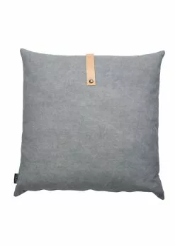 Louise Smærup Canvas