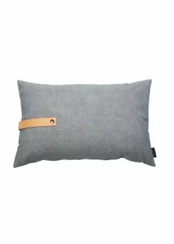 Louise Smærup Canvas